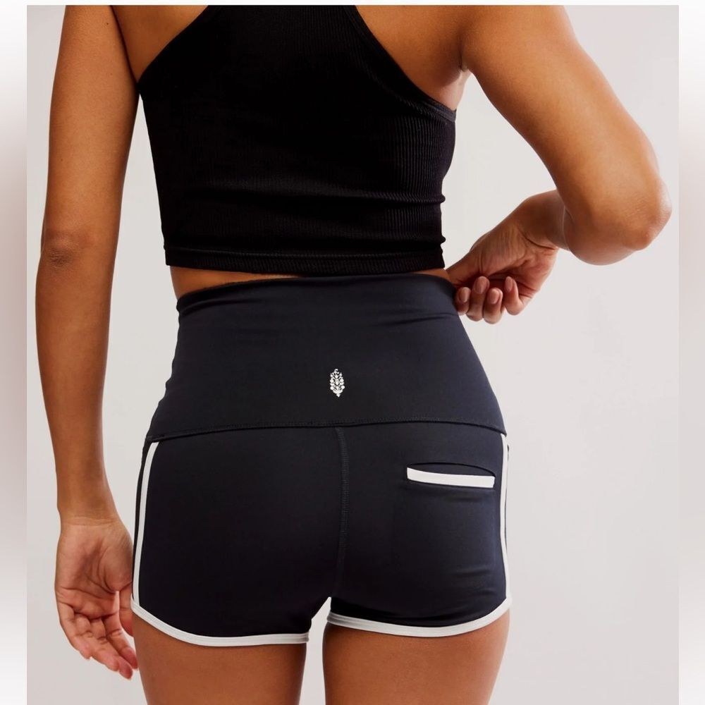 NWOT Free people movement Island Time Shorts